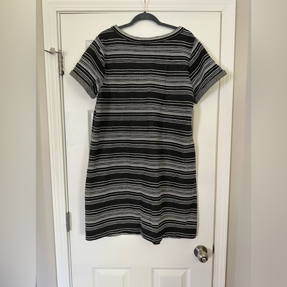 Lands’ End Striped Women’s Plus Dress - Picture 3 of 4
